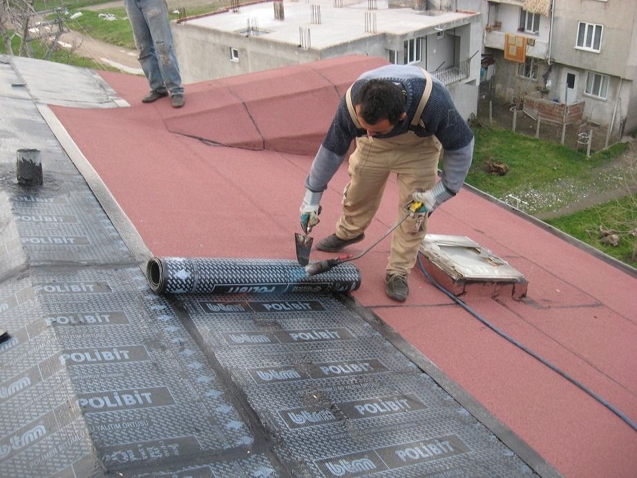 Alsancak EPDM Kauçuk Çatı – düz çatıda arduvazlı bitümlü membran serimi